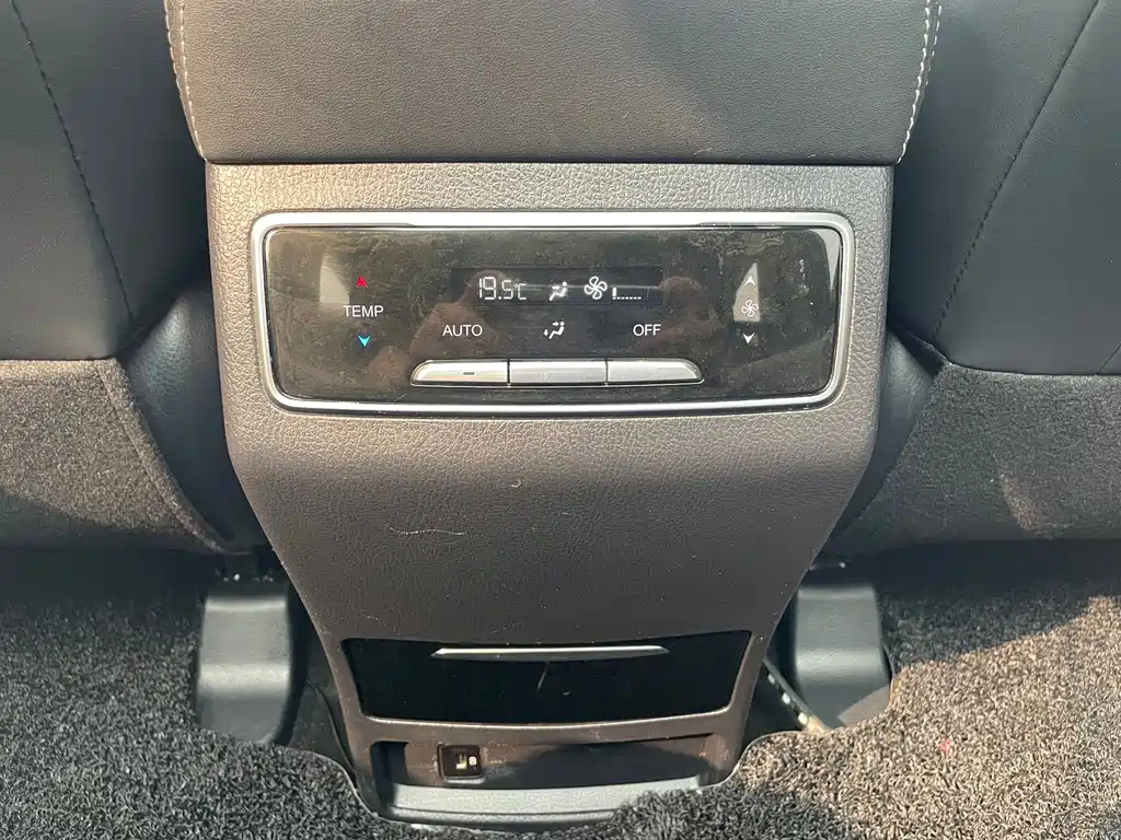 CHANGAN CS95 2019