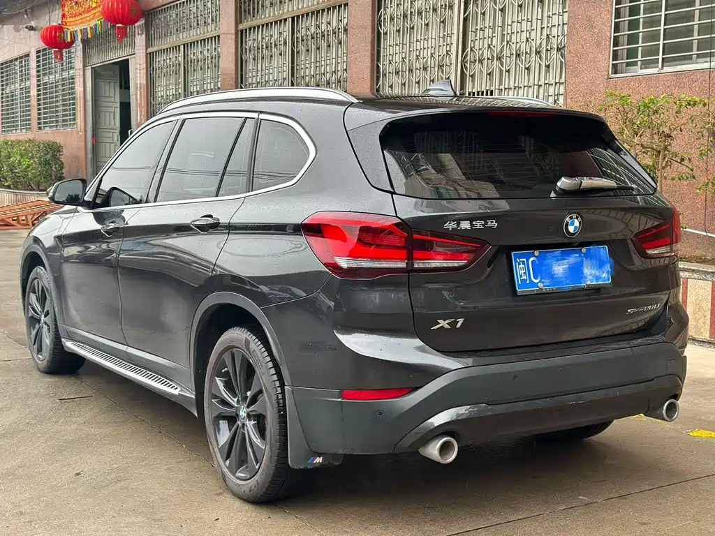 BMW X1 2021