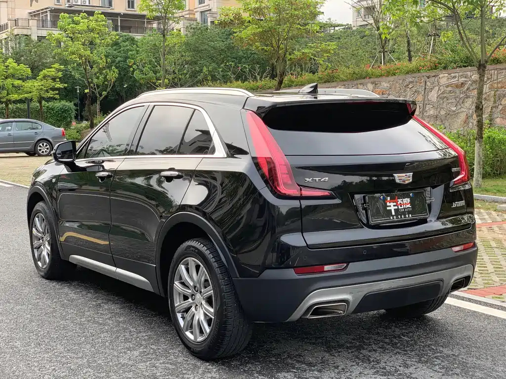 CADILLAC XT4 2019