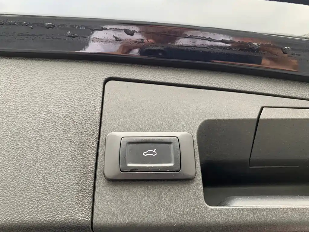 CADILLAC XT4 2021