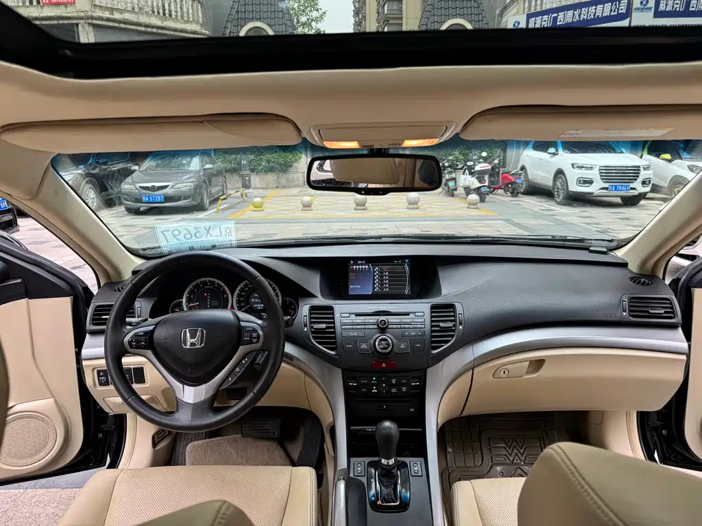 HONDA SI PLATINUM 2012