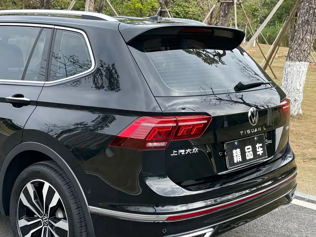 VOLKSWAGEN TIGUAN L 2022