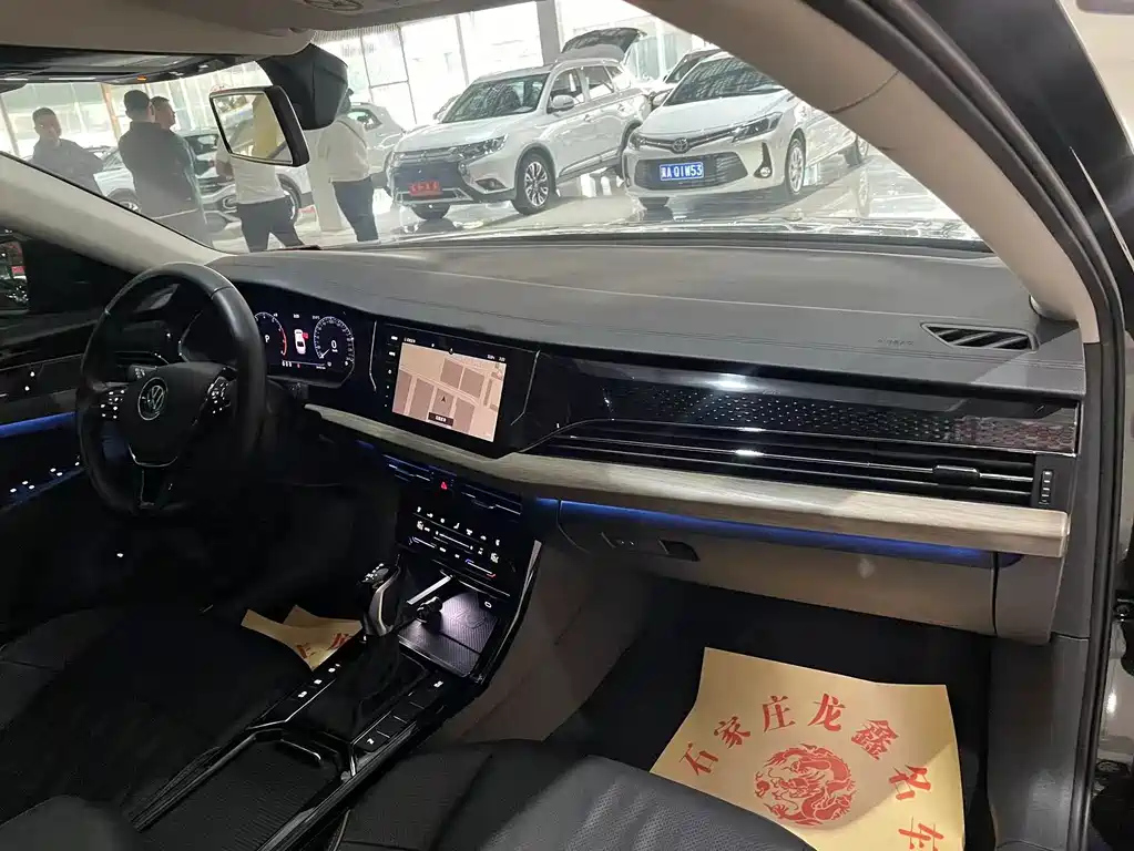 VOLKSWAGEN PASSAT 2021