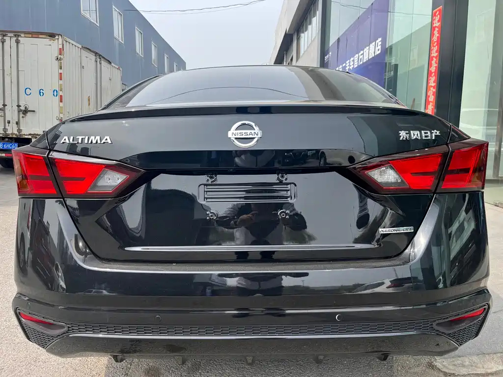 NISSAN TEANA 2021