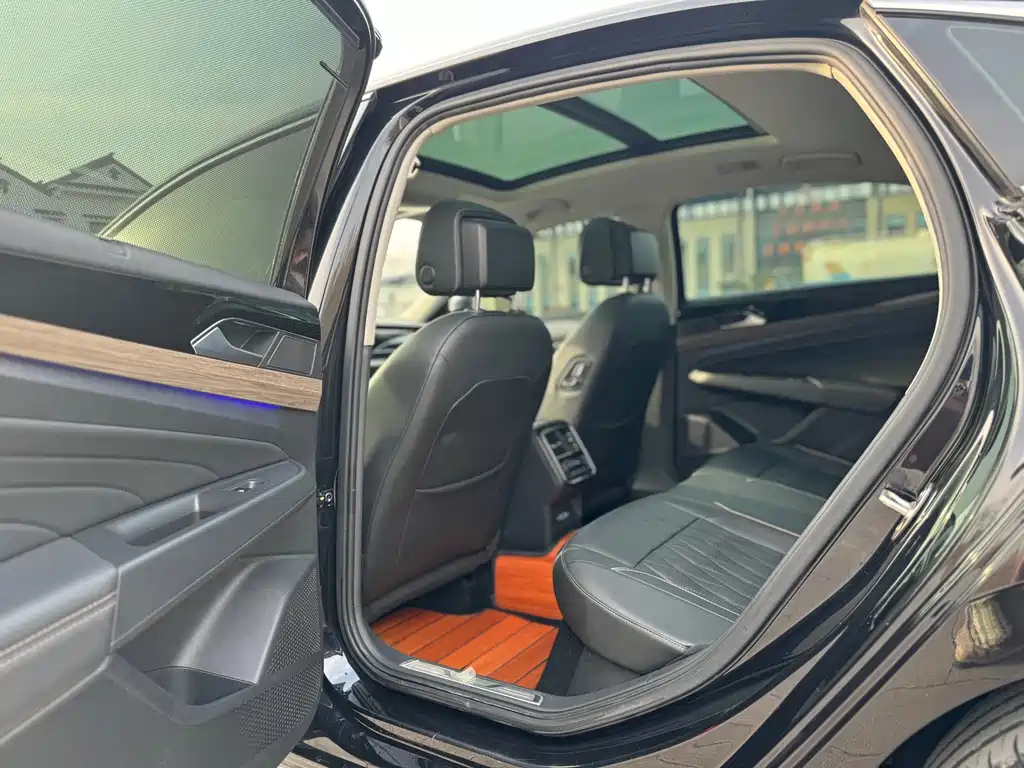 VOLKSWAGEN PASSAT 2020