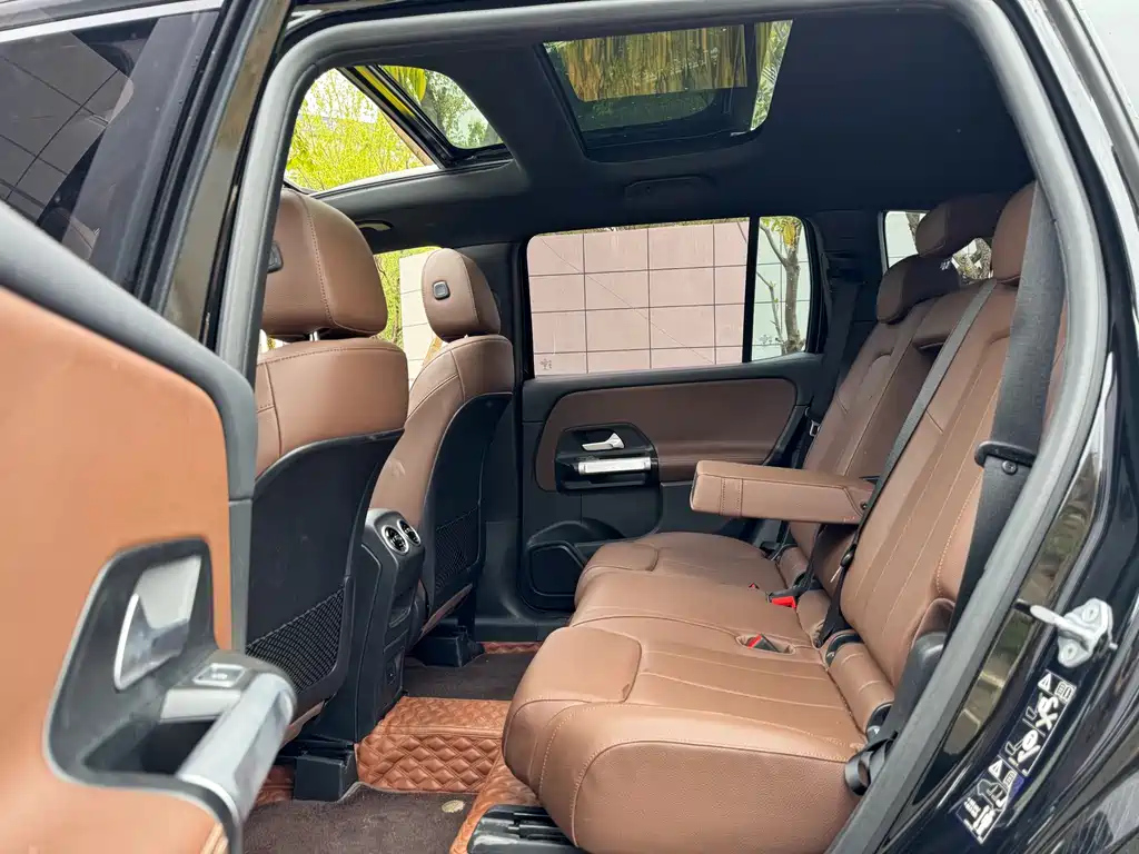 MERCEDES BENZ GLB 2022