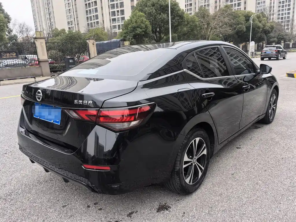 NISSAN SYLPHY 2022