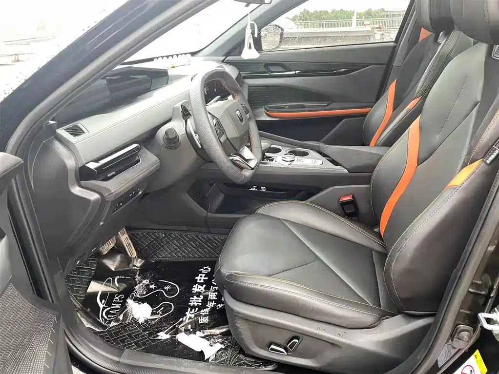CHANGAN UNI-V 2023