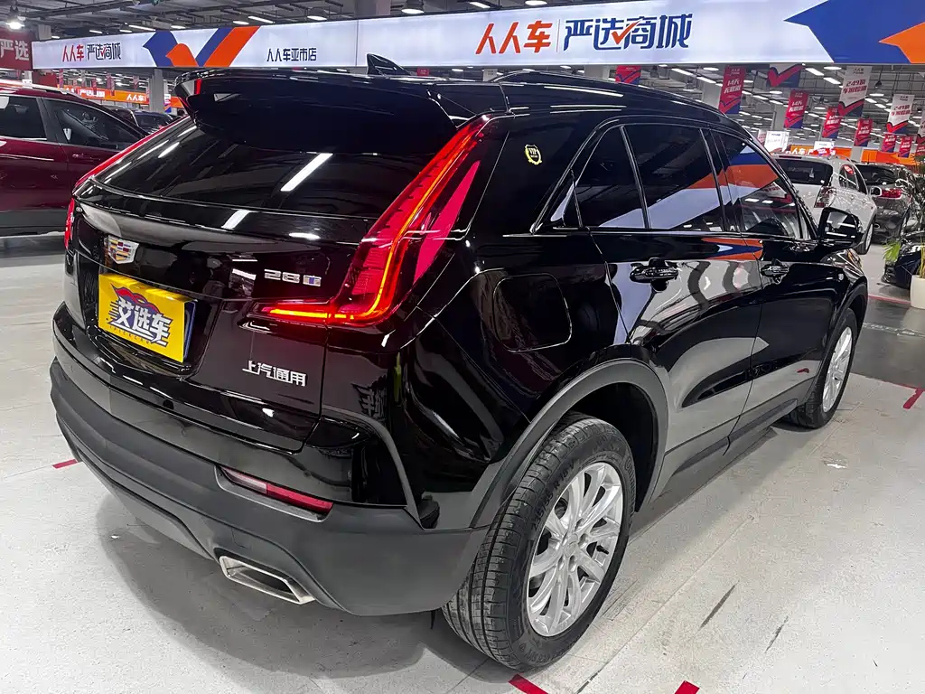 CADILLAC XT4 2022