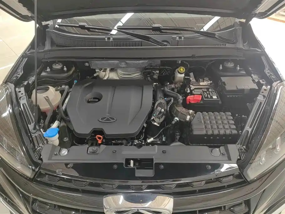 CHERY TIGGO 8 2024