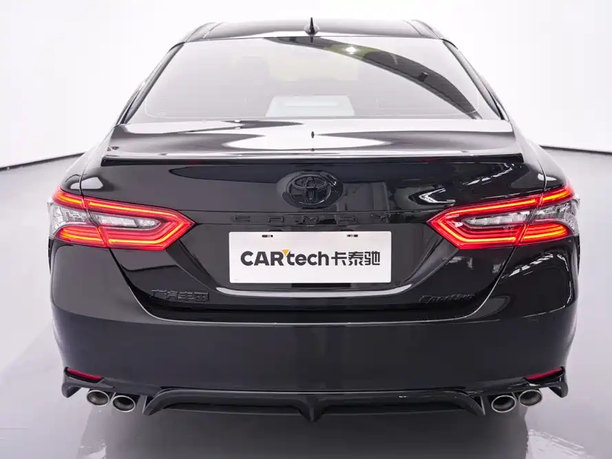 TOYOTA CAMRY 2023