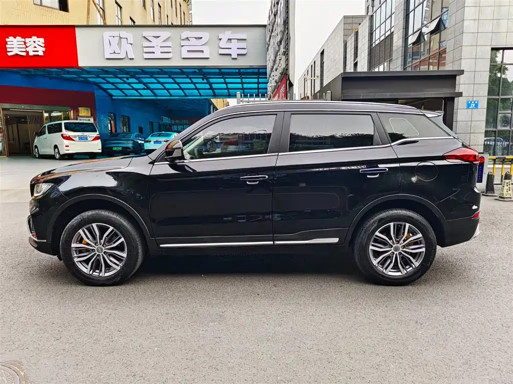 GEELY AUTO BOYUE 2021