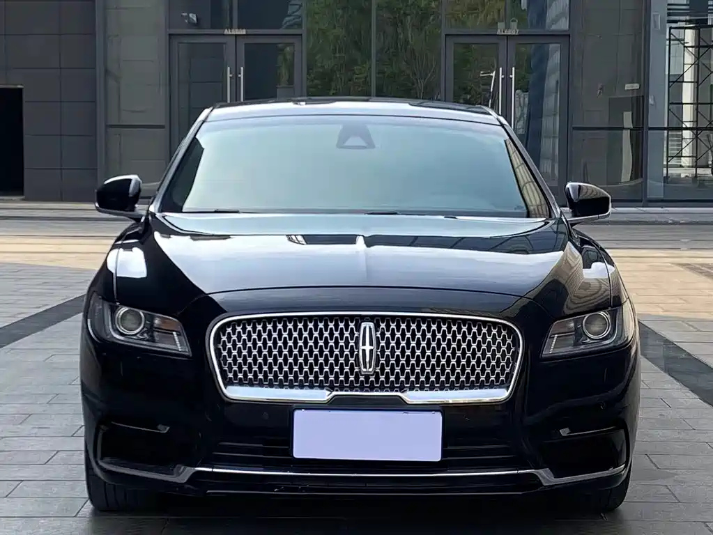 LINCOLN CONTINENTAL 2017