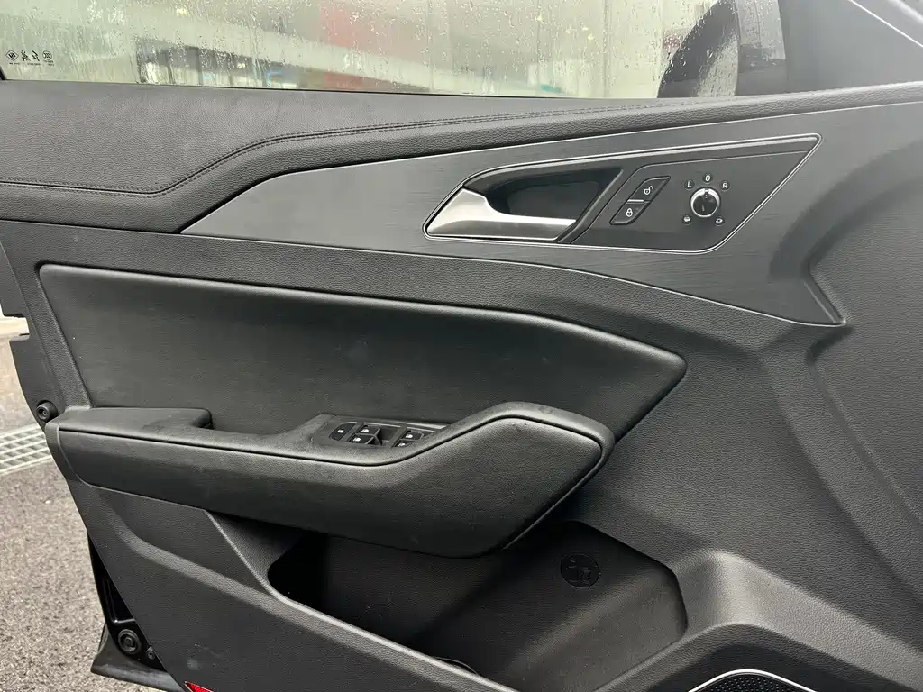 HONGQI H5 2020