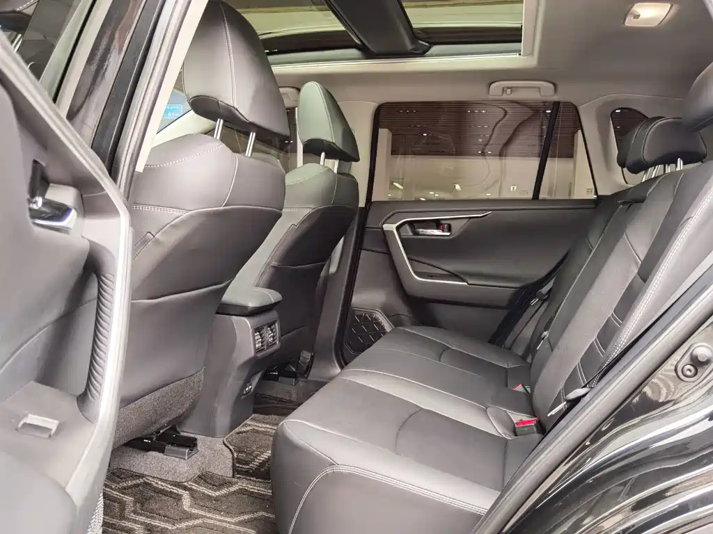 TOYOTA RAV4 RONGFANG 2023