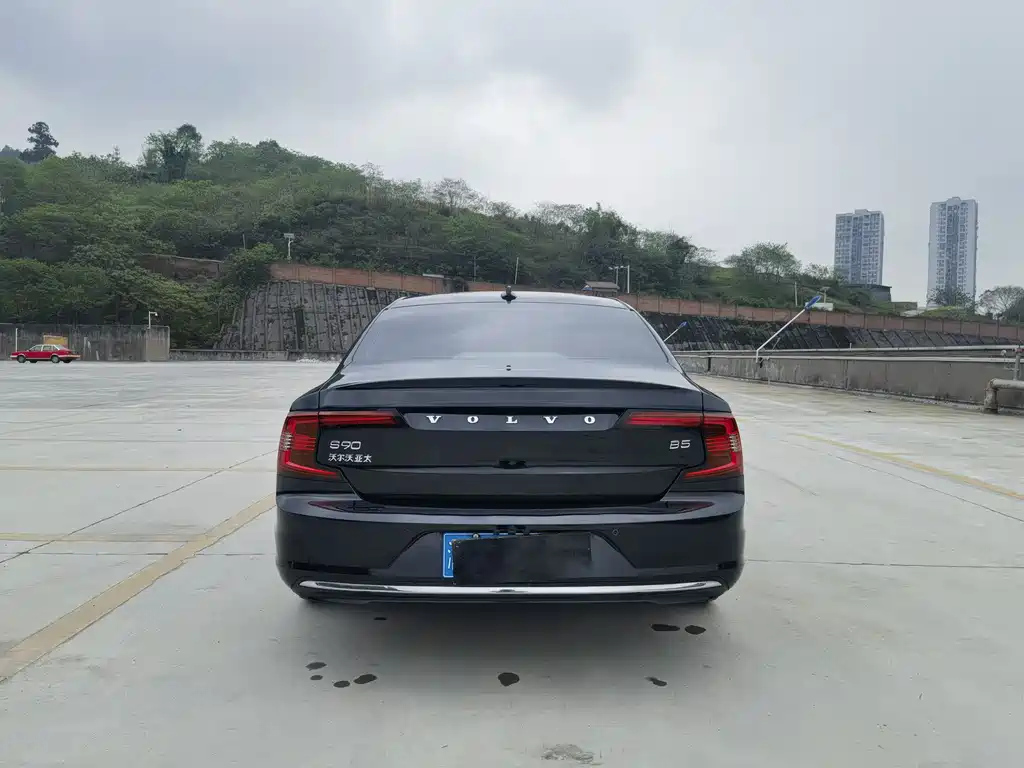VOLVO S90 2020