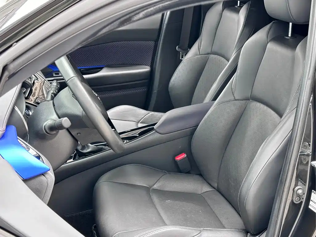 TOYOTA IZOA 2020