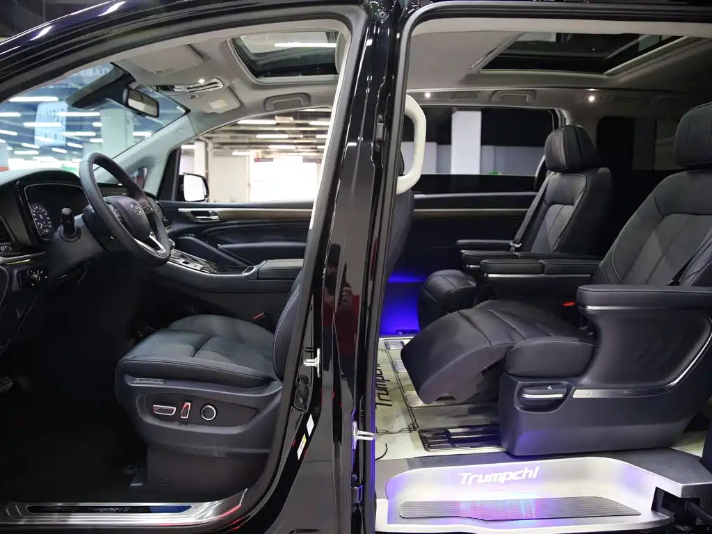TRUMPCHI M8 2023