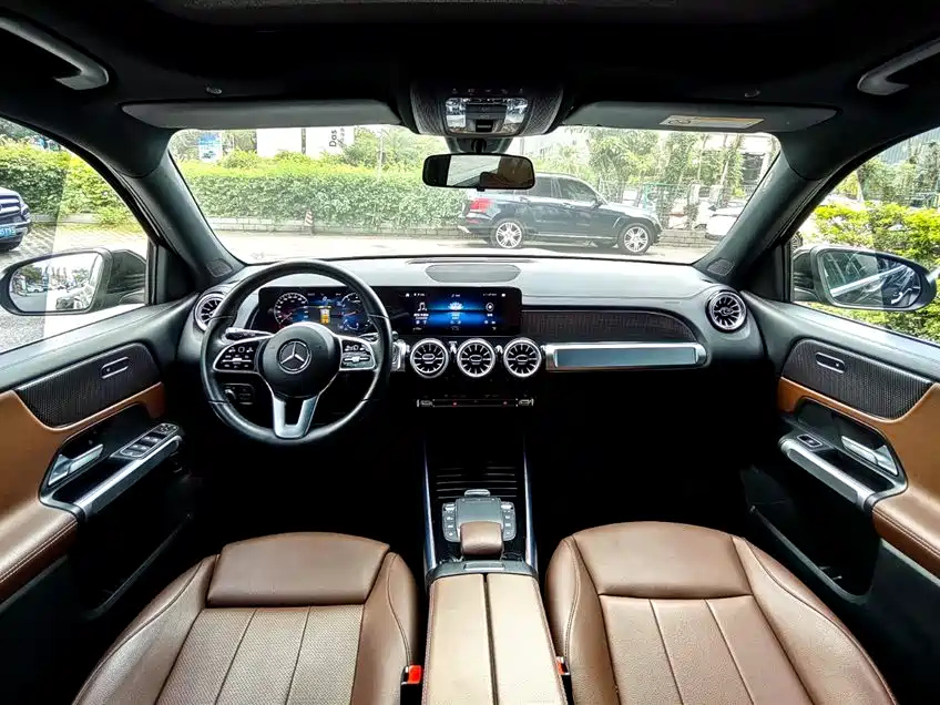MERCEDES BENZ GLB 2022