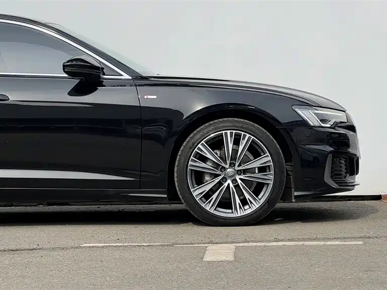 AUDI A6L 2020