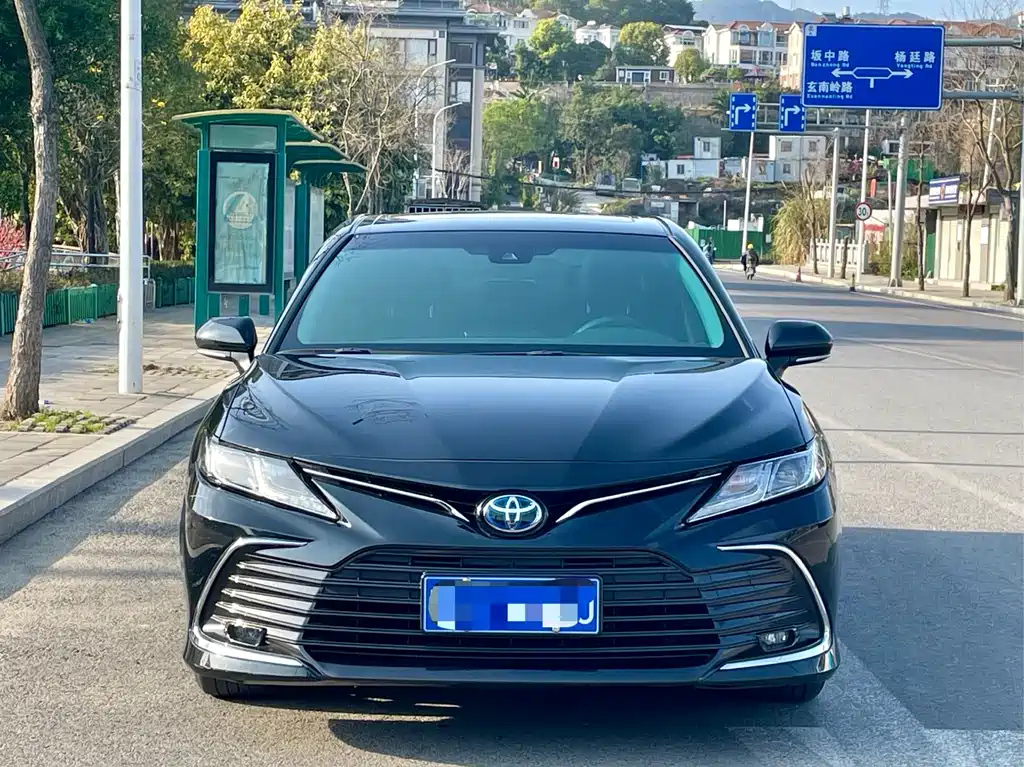 TOYOTA CAMRY 2022