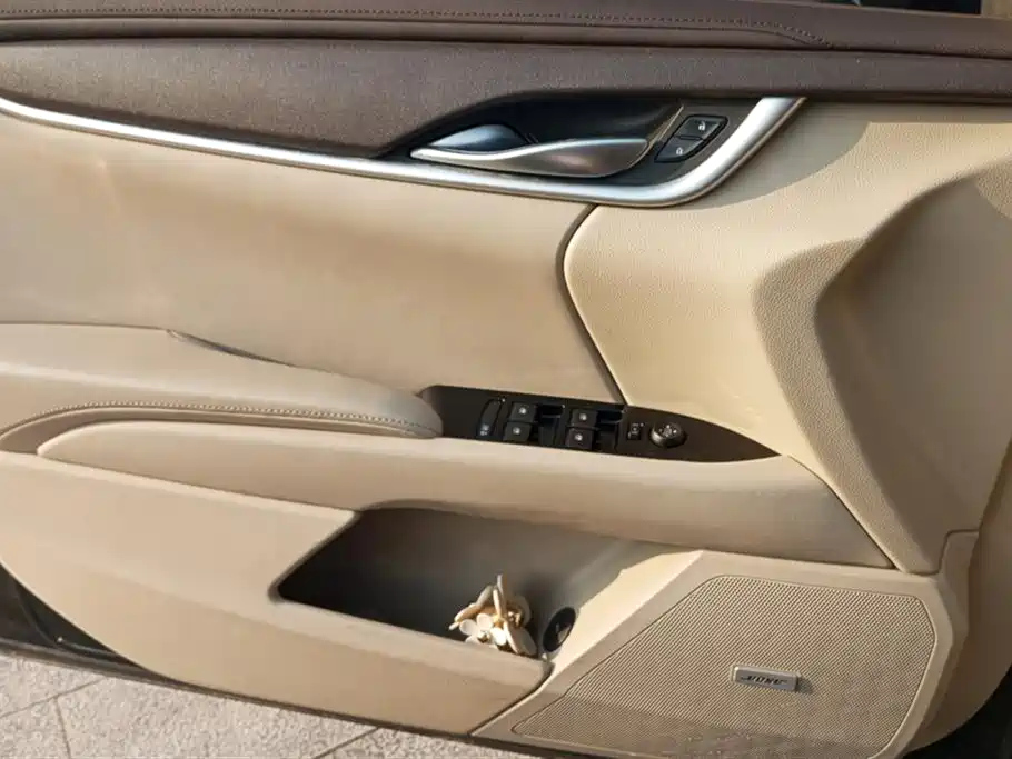 CADILLAC XTS 2016