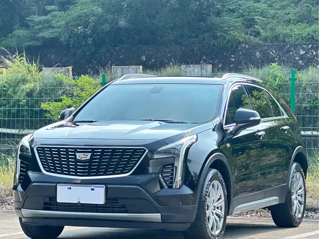 CADILLAC XT4 2021