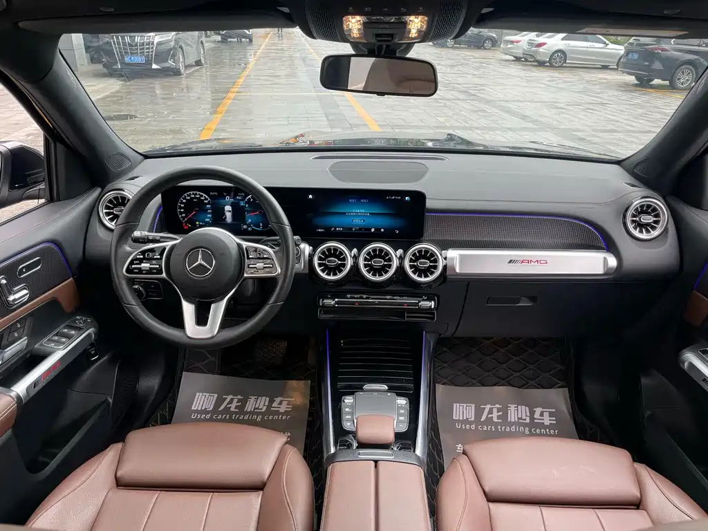 MERCEDES BENZ GLB 2021
