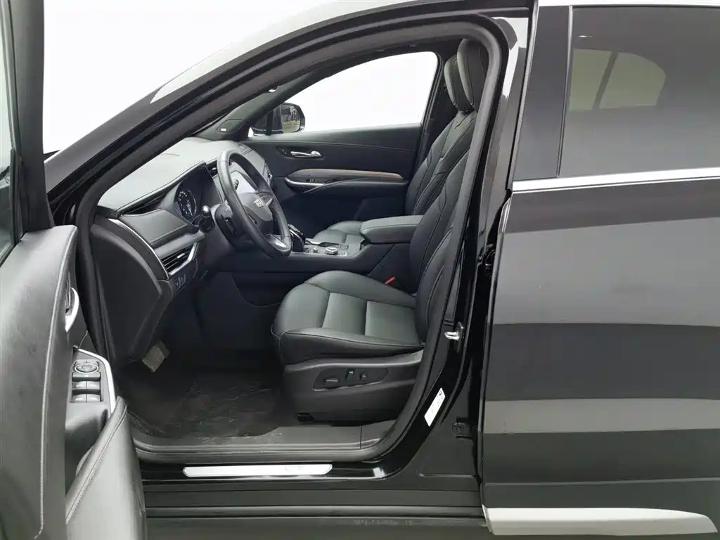 CADILLAC XT4 2020