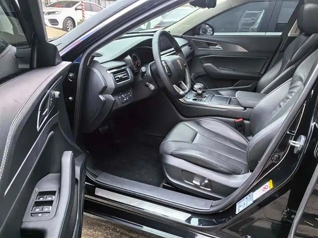 HONGQI H5 2020