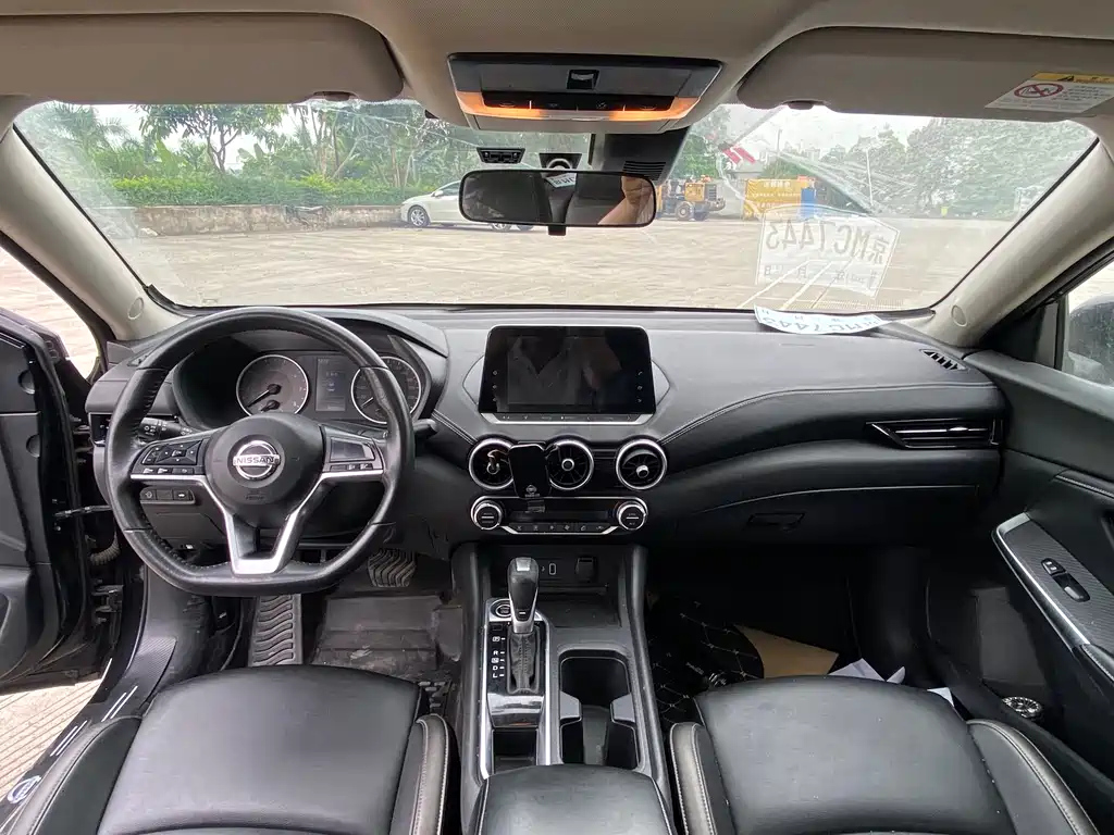 NISSAN SYLPHY 2021