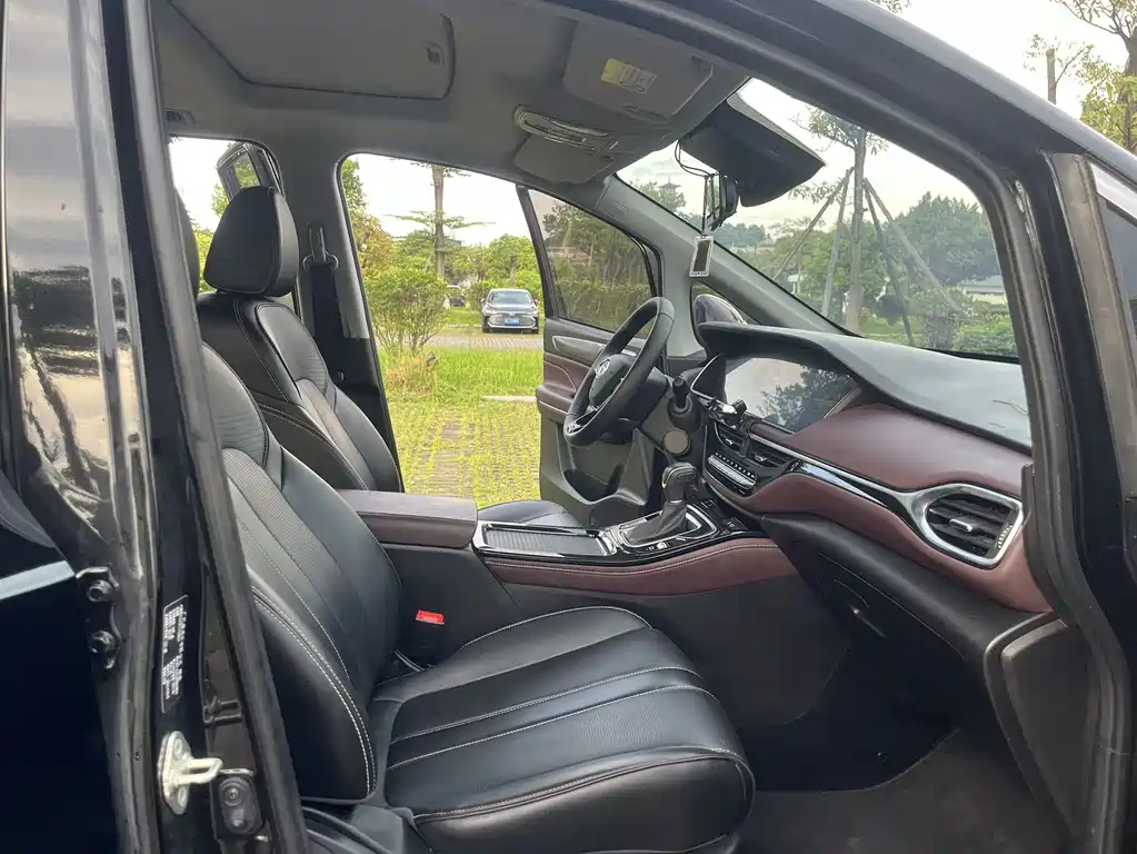 TRUMPCHI M6 2023