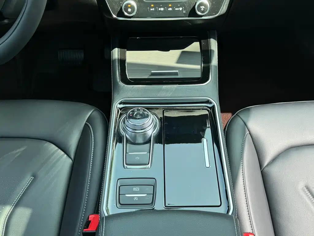 FORD EDGE 2023