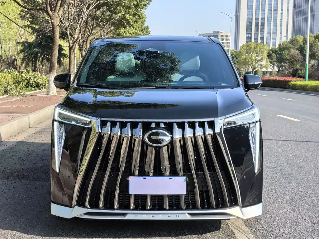 TRUMPCHI M8 2023