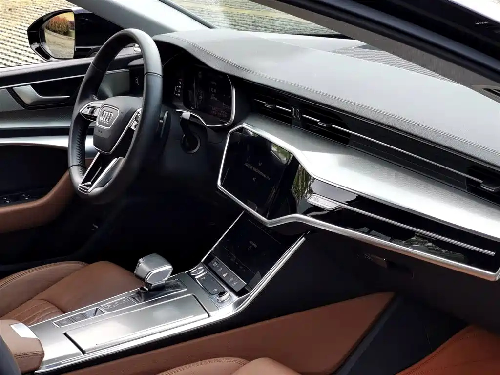 AUDI A6L 2020