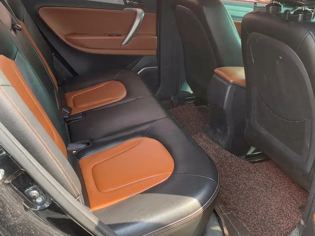 JAC REFINE S5 2014