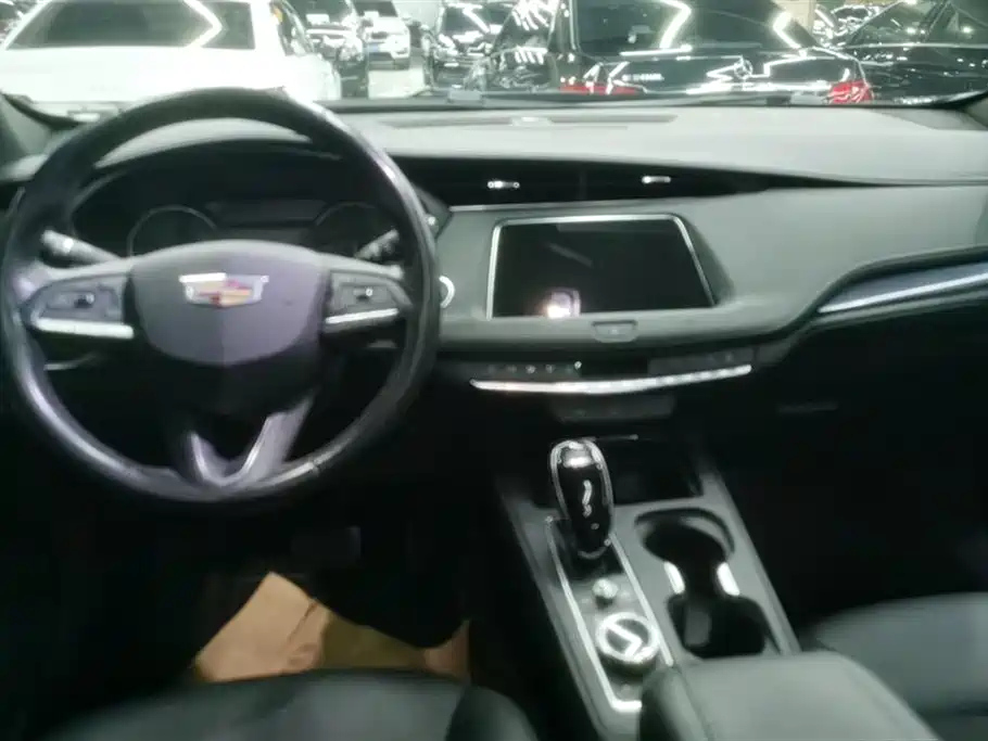 CADILLAC XT4 2020