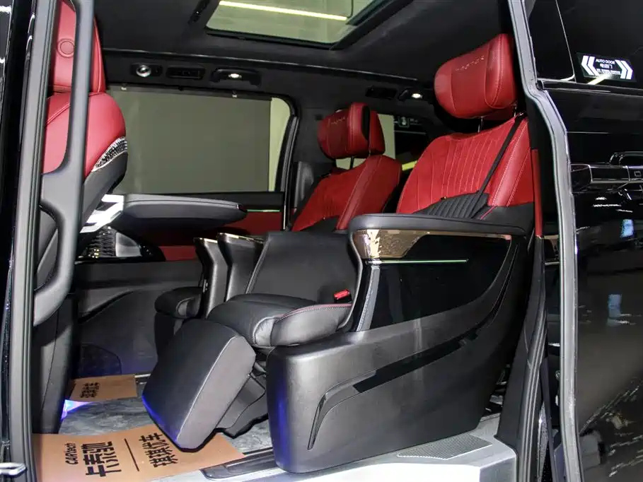 TRUMPCHI M8 2023