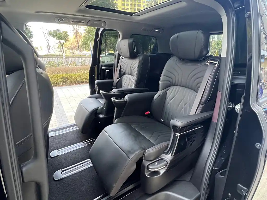 TRUMPCHI M8 2024
