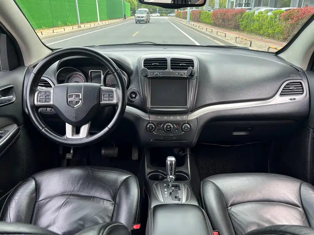 DODGE JCUV 2017