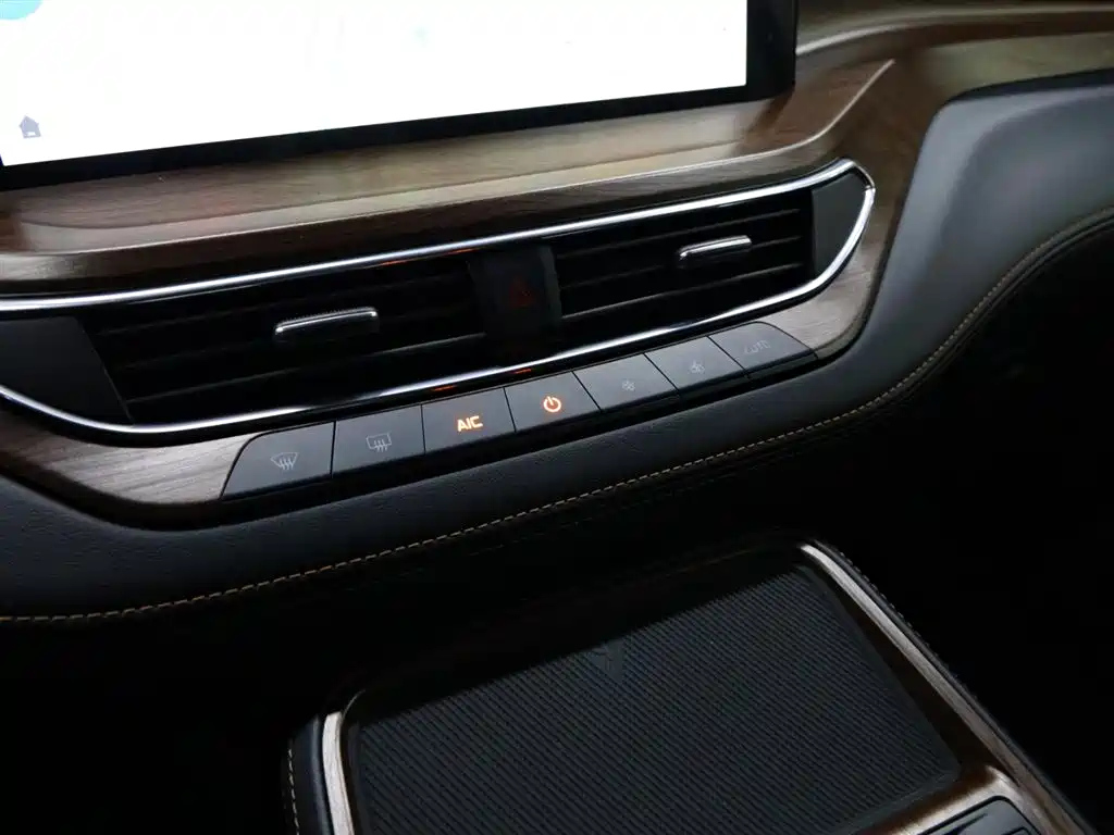 FORD EQUATOR 2021
