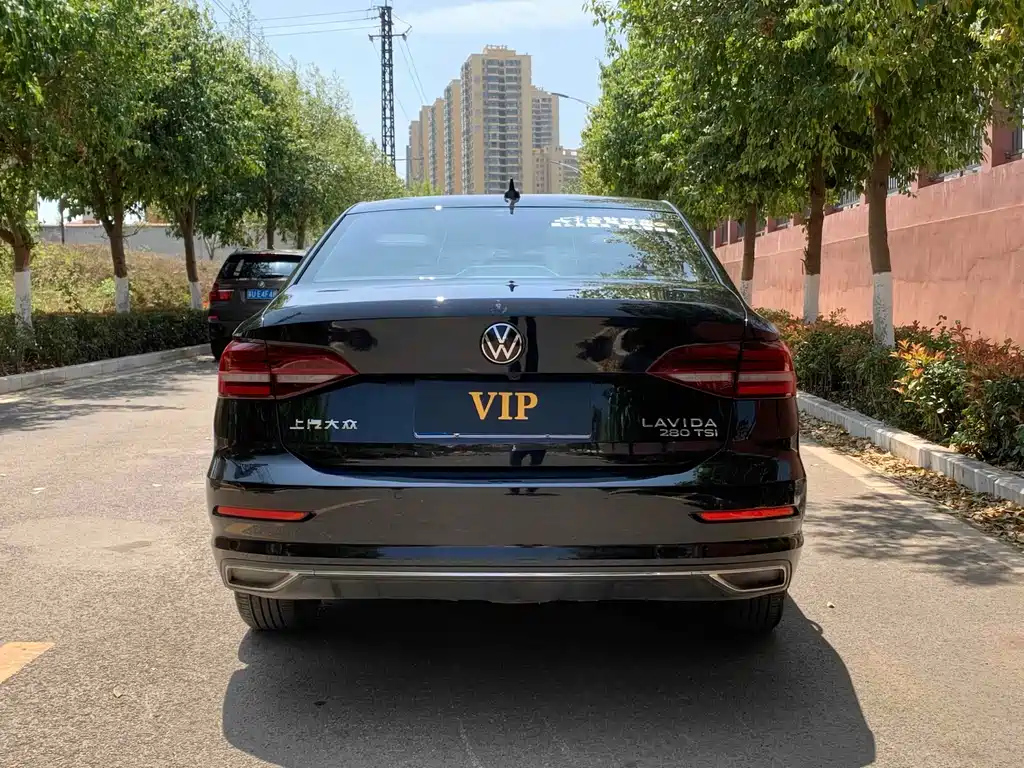 VOLKSWAGEN LAVIDA 2022