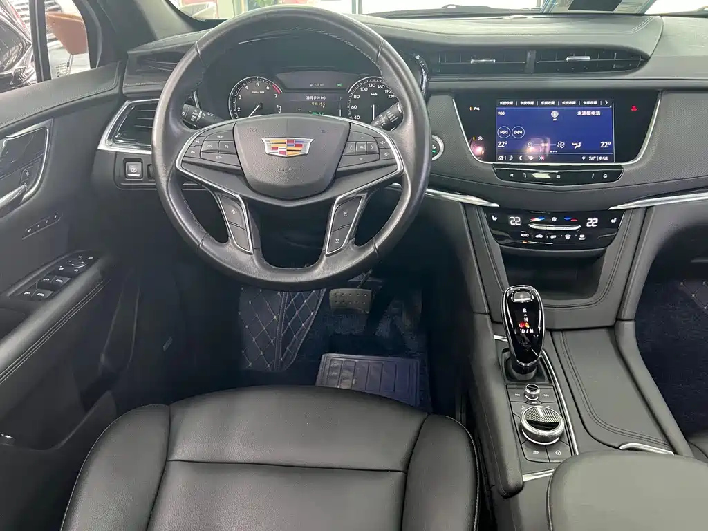 CADILLAC XT5 2021