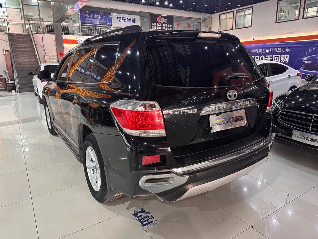 TOYOTA HIGHLANDER 2014