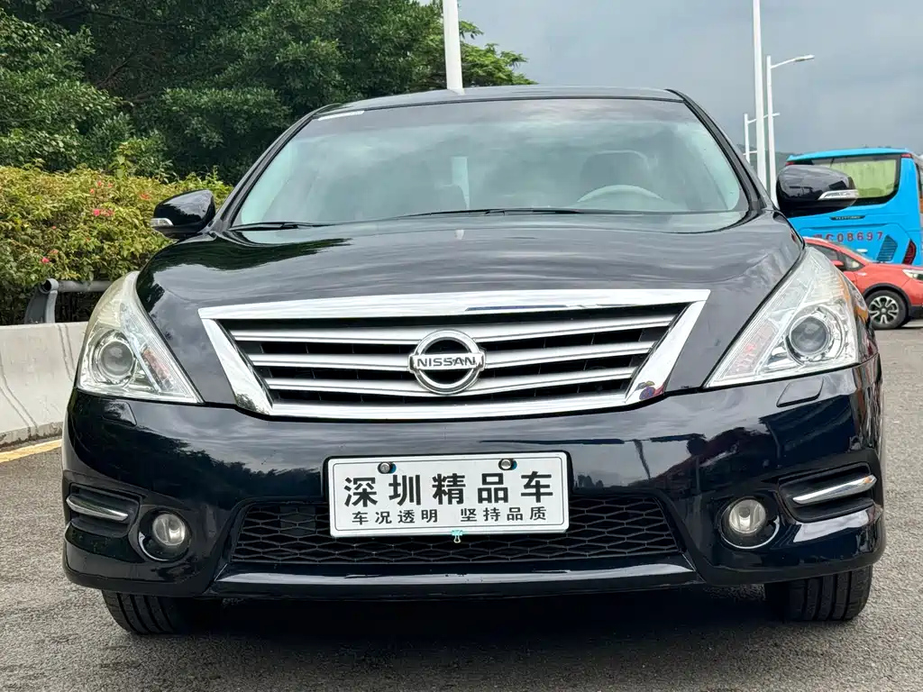 NISSAN TEANA 2013