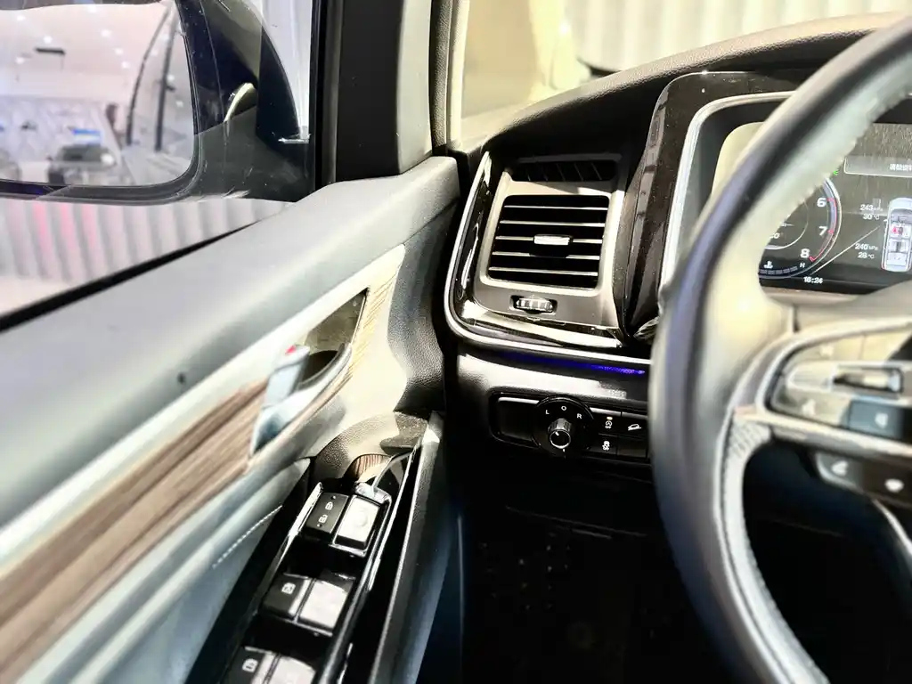 TRUMPCHI M8 2021