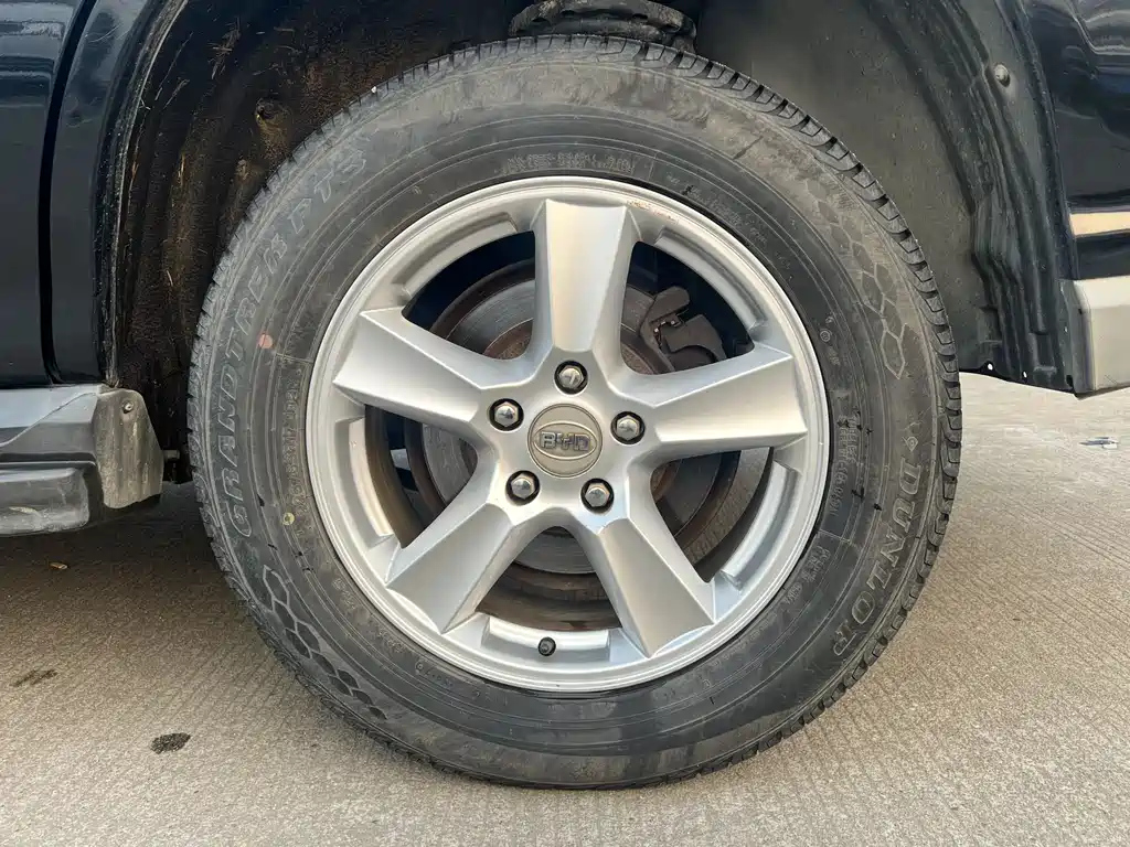 BYD S6 2014