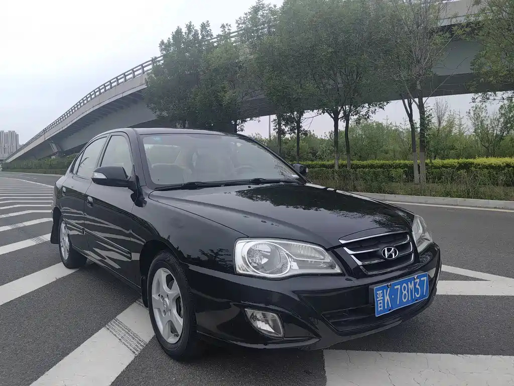 HYUNDAI ELANTRA 2011