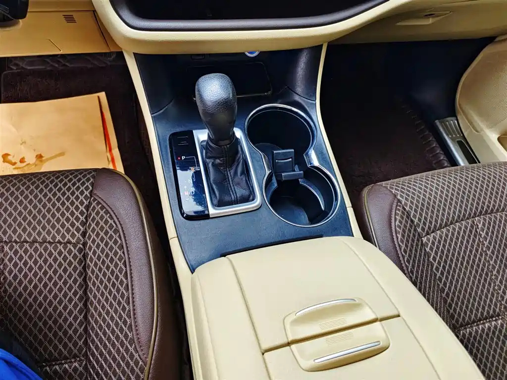 TOYOTA HIGHLANDER 2021