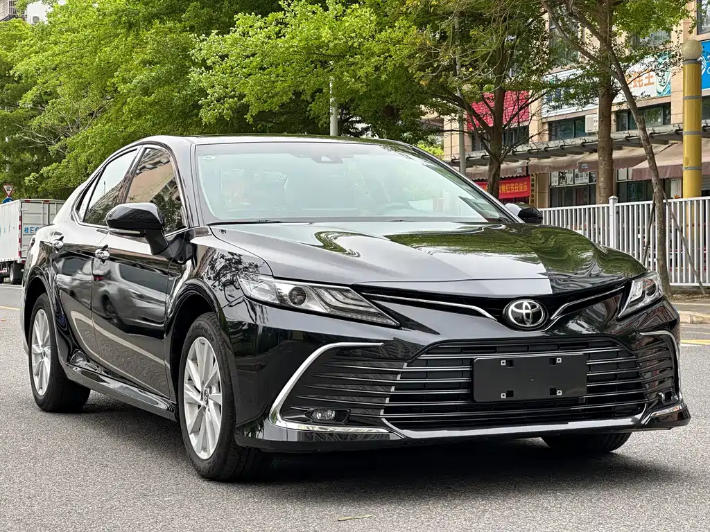 TOYOTA CAMRY 2021